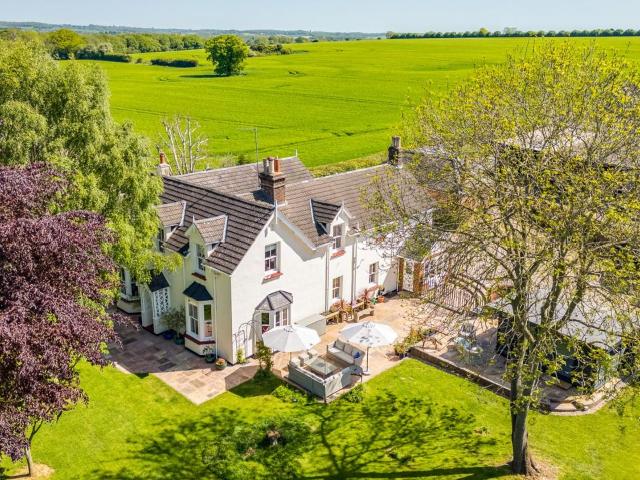 House for sale in Knebworth, King's Walden