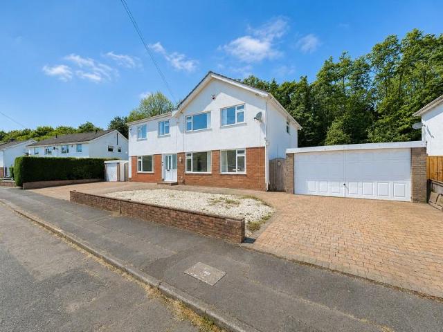 House for sale in Gowerton, Wales