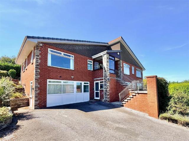 House for sale in Staddiscombe, Mount Wise