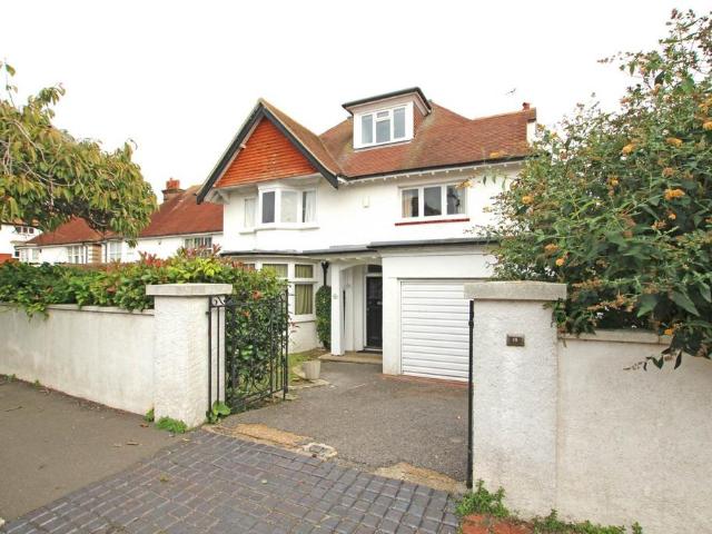 House for sale in Upperton, Eastbourne