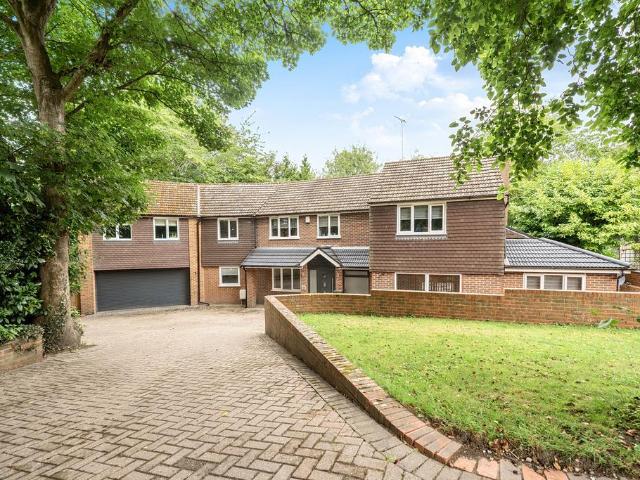 House for sale in Midway, Kent
