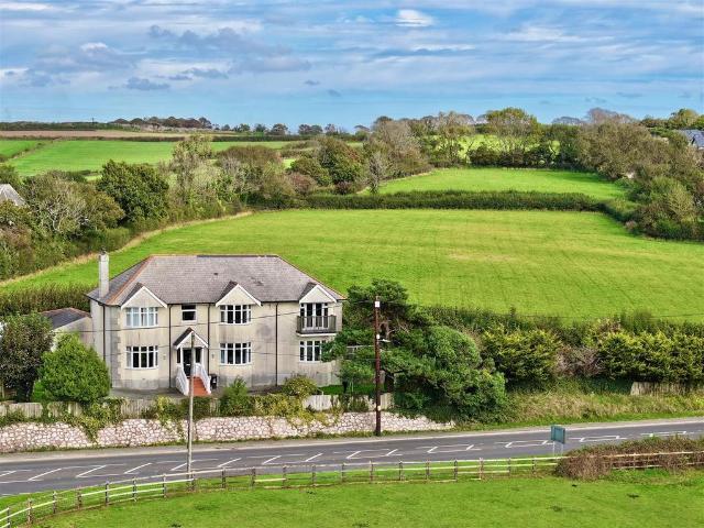House for sale in Strode, Devon