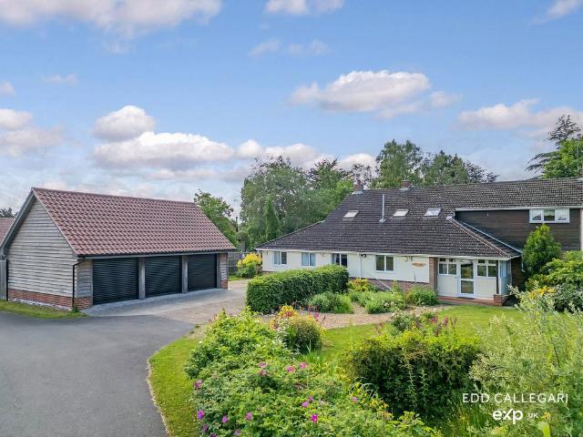 House for sale in Chelmondiston, Suffolk