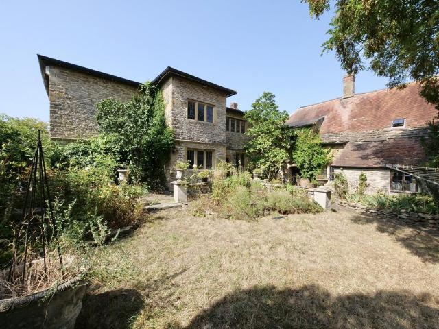 House for sale in Templecombe, Somerset