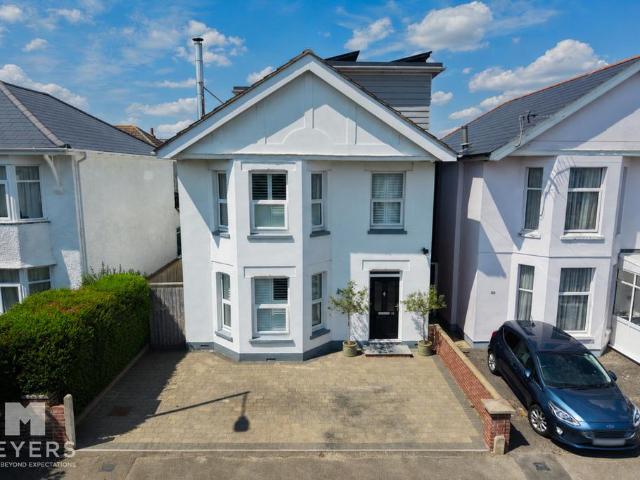 House for sale in Bournemouth