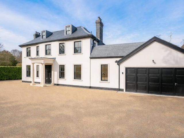 House for sale in Totteridge, Greater London