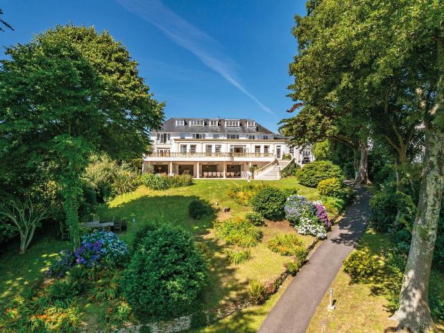 House for sale in Feock, Cornwall