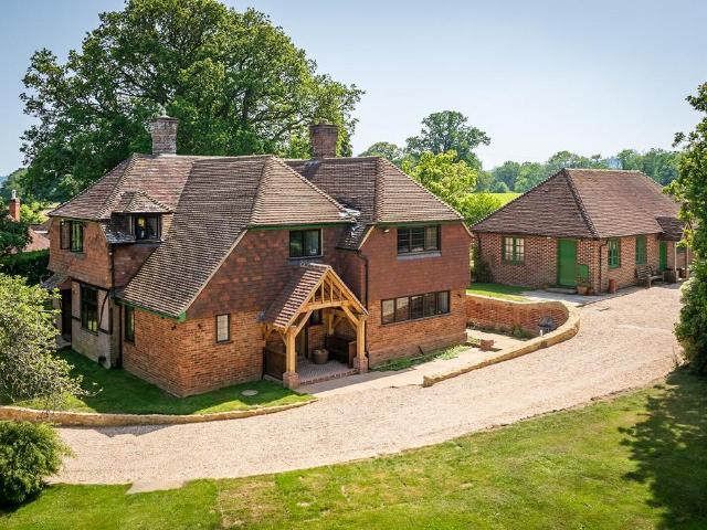 House for sale in Littlecote, West Sussex