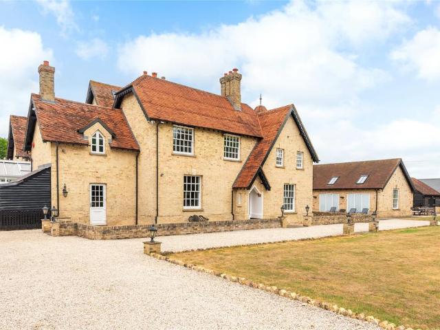 House for sale in Norton, King's Walden