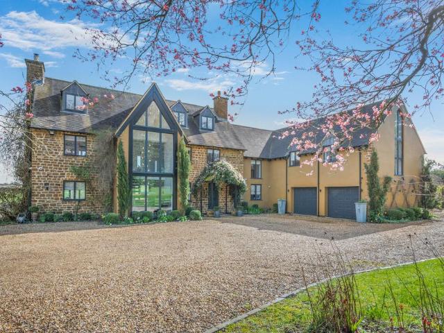 House for sale in Preston Capes, Northamptonshire