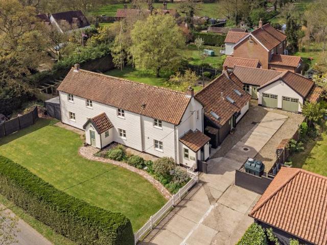 House for sale in Denham, Bedingfield