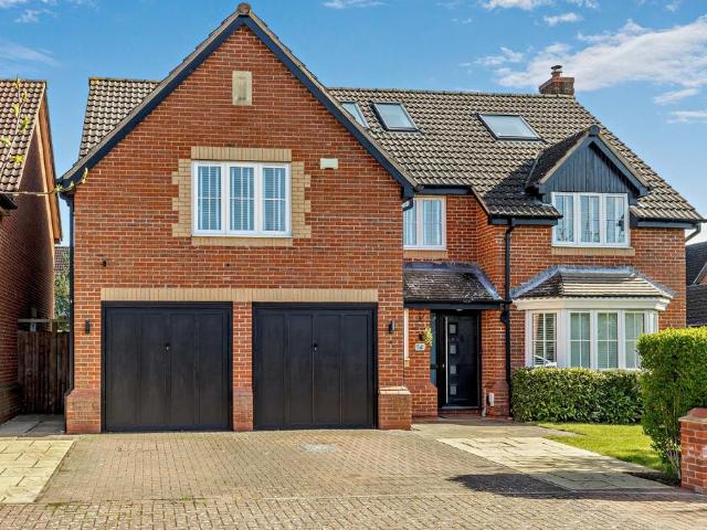 House for sale in Huntingdon, Cambridgeshire