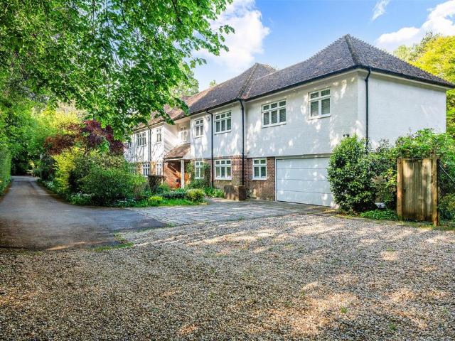 House for sale in Red Hill, Surrey