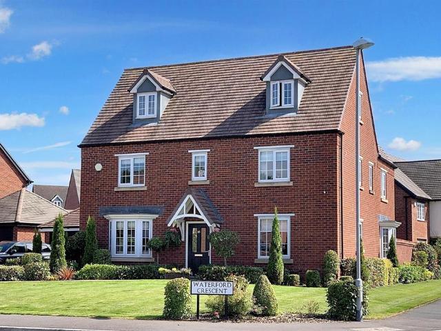 House for sale in Stoke-on-Trent