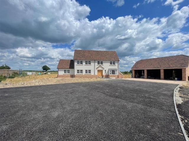 House for sale in Chelmondiston, Suffolk