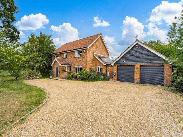 House for sale in Spooner Row, South Norfolk