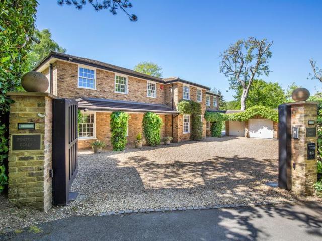 House for sale in Gerrards Cross, Denham