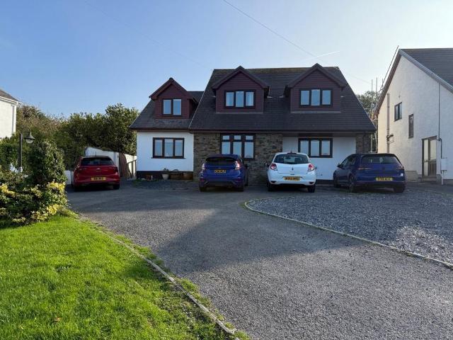 House for sale in New Quay