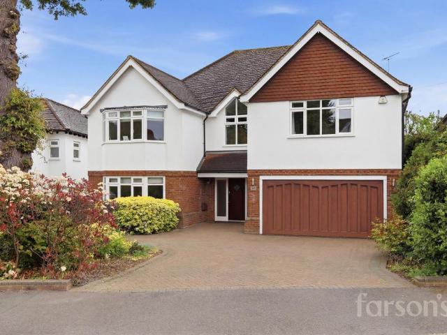 House for sale in Navestock Side, Essex