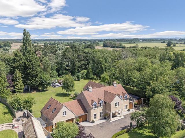 House for sale in Huntingdon, Cambridgeshire