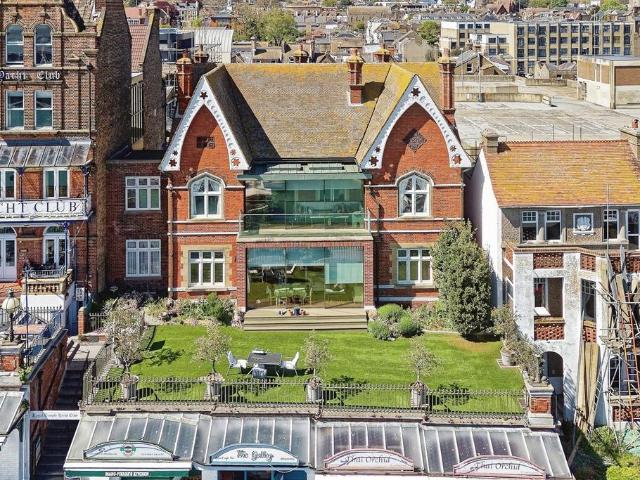 House for sale in East Cliff, Acol