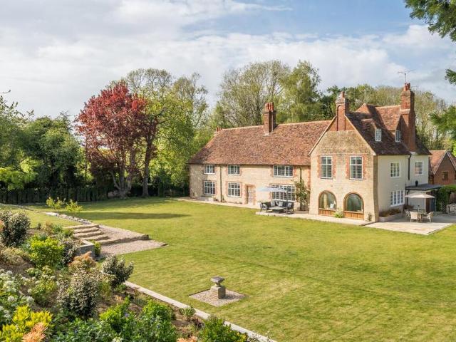 House for sale in Midway, Kent