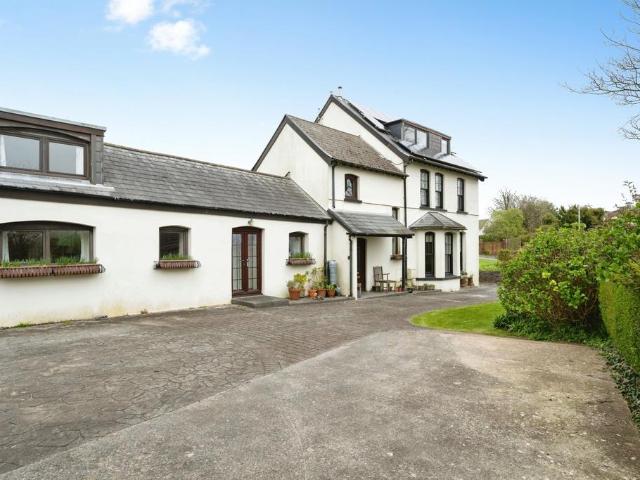 House for sale in Nangreaves, Wales