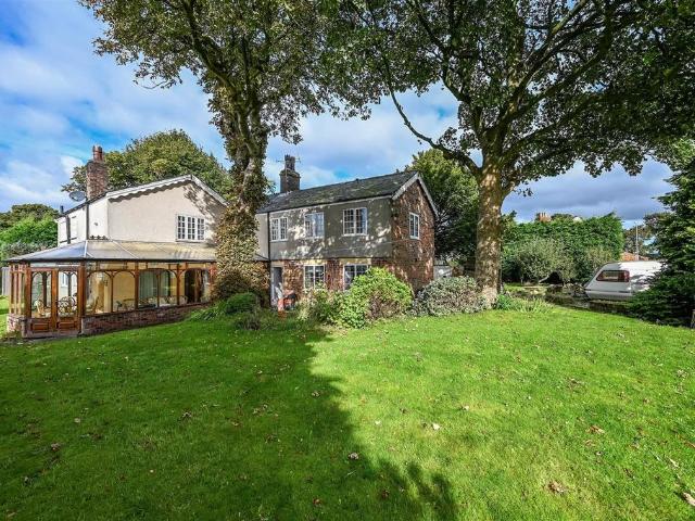 House for sale in Melling, Melling