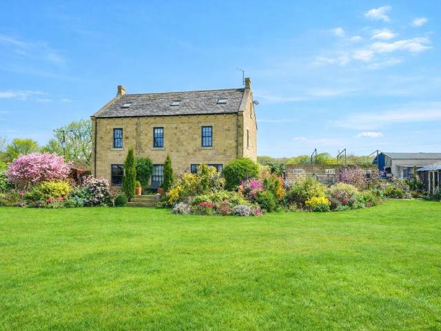 House for sale in East Keswick, West Yorkshire