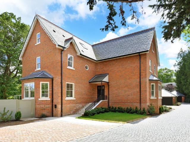 House for sale in Wooburn, Bourne End