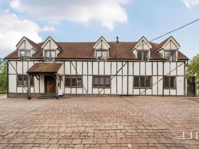 House for sale in Pot Kilns, Greater London