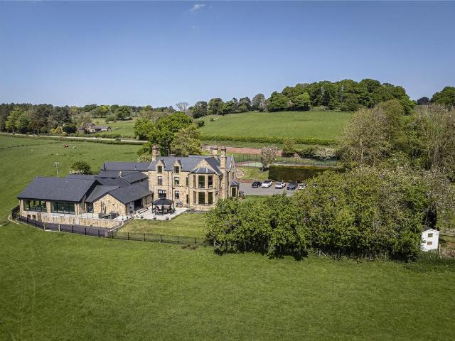 House for sale in Halkyn, Mold
