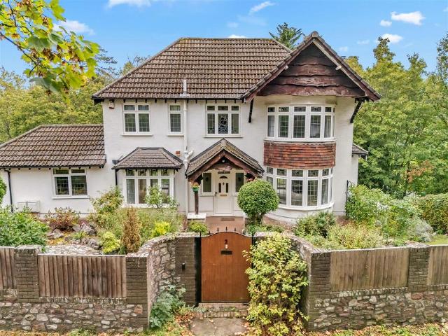 House for sale in Feckenham, City Of Bristol