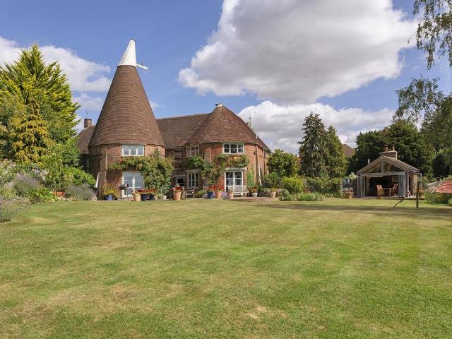 House for sale in Midway, Kent