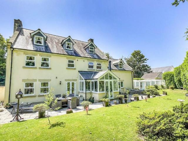 House for sale in Mount Wise