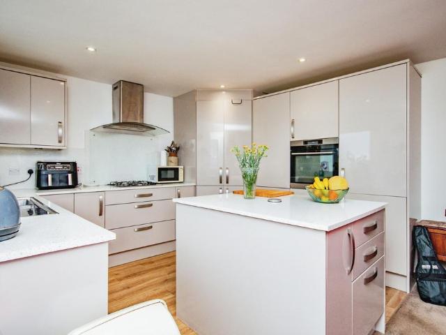 House for sale in St. Mary Out Liberty, Saundersfoot