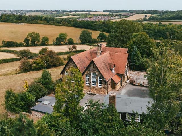House for sale in Elmton, East Midlands