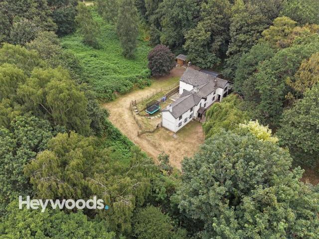 House for sale in Baswich, Staffordshire
