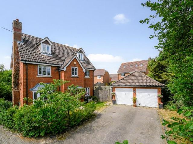 House for sale in Stubbs Cross, Bridgefield
