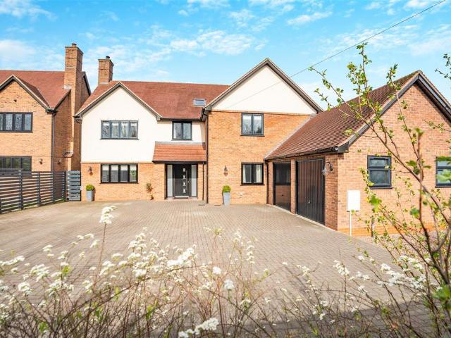 House for sale in Aldridge, West Midlands