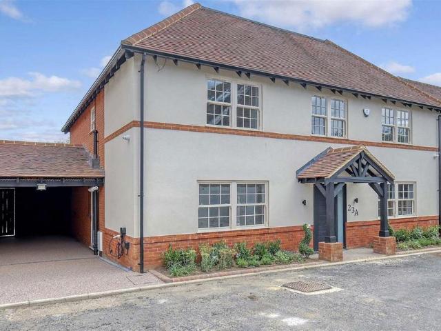 House for sale in Ivy Chimneys, Epping