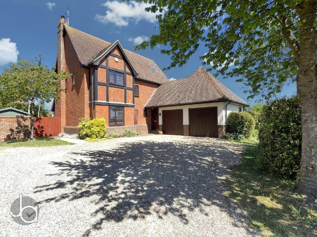 House for sale in Fordham Heath, Essex
