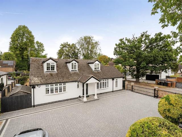 House for sale in Bedford