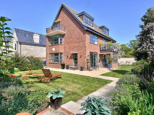 House for sale in Newnham, Cambridge