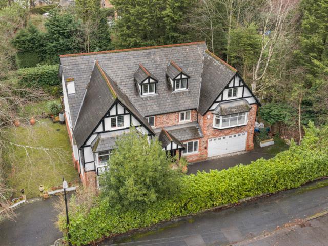 House for sale in Oldfield Brow, Trafford Park