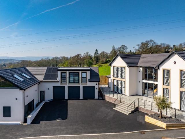 House for sale in Higherford, Lancashire