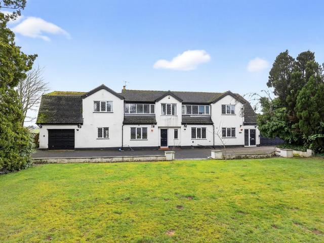 House for sale in Cheadle, Kingsley Moor