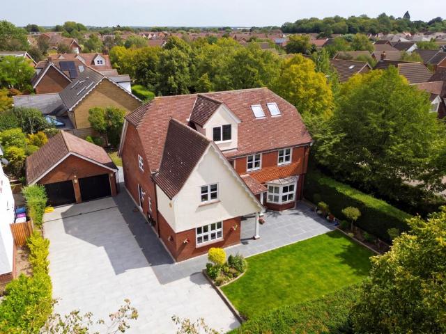 House for sale in Colliers End, Hertfordshire