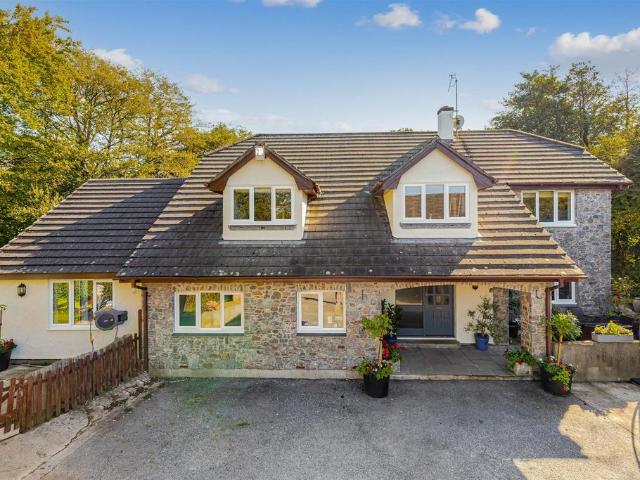 House for sale in Chillington, Strode