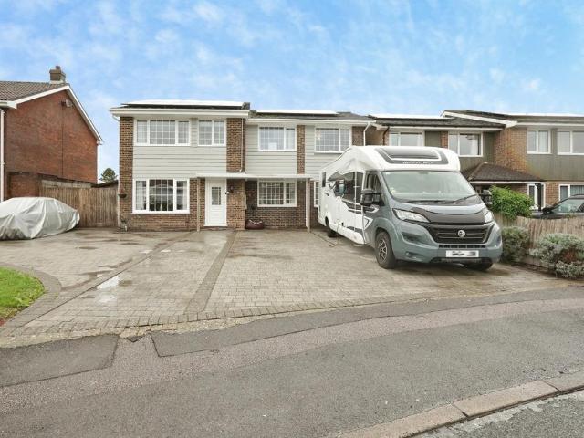 House for sale in Whitfield, Dover